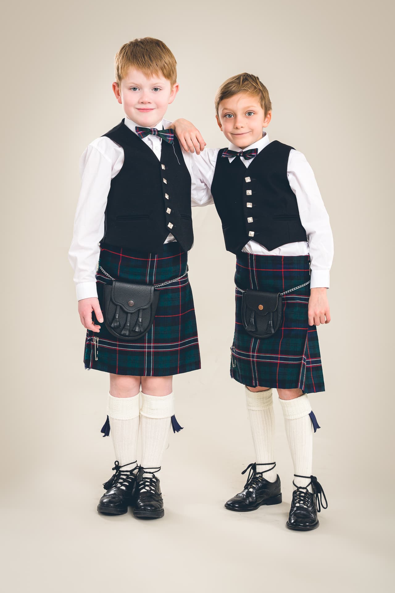 Kids and newborn photography at Fotkaplus Edinburgh